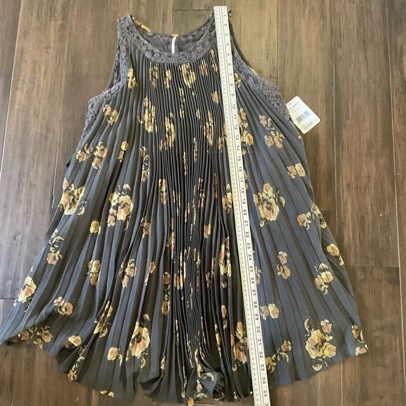 Free People Sleeveless Pleated Tent Dress Mocha Combo Size Small - Picture 9 of 9